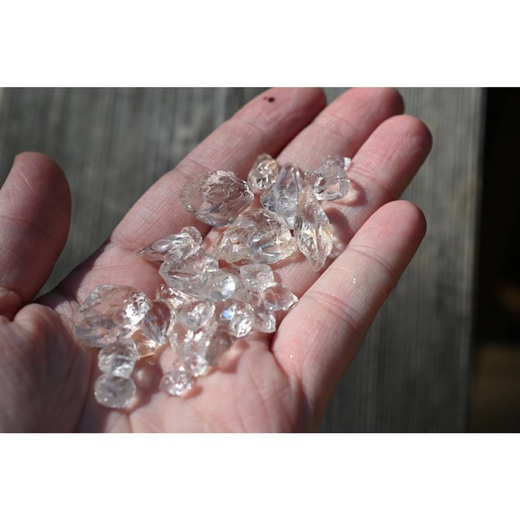 1 lb Quartz, One Pound  translucent, Yellow, Red, Purple, - Picture 4 of 7